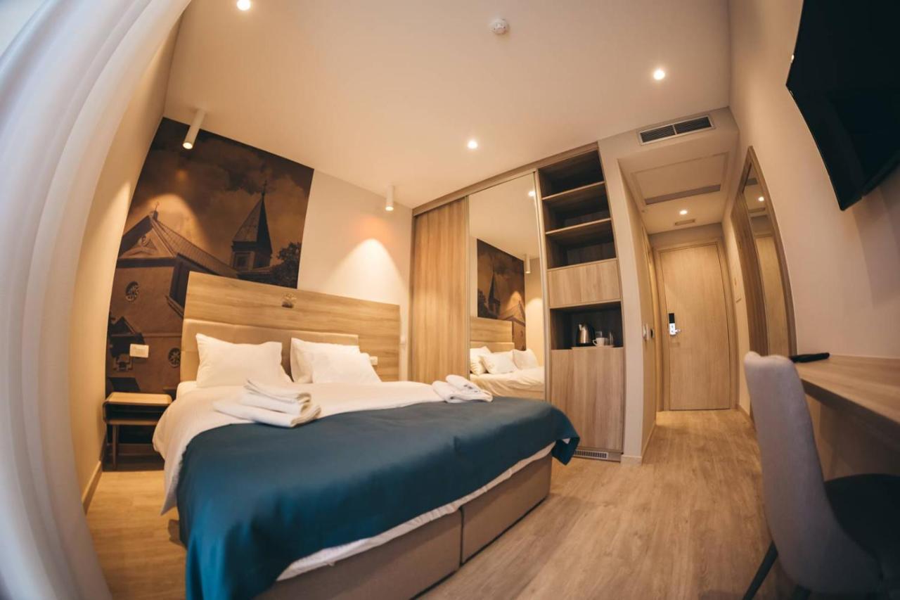 Hotel Verso Mostar Bagian luar foto