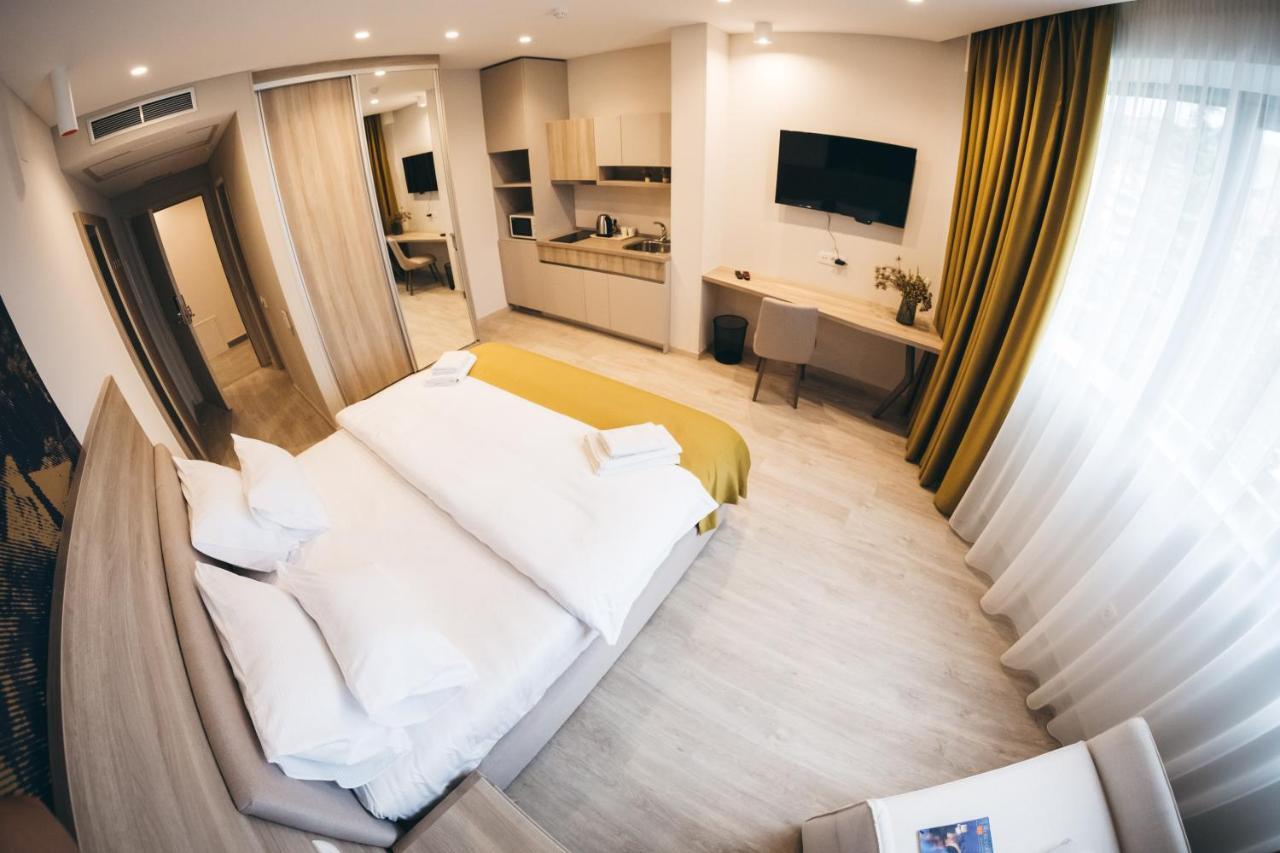 Hotel Verso Mostar Bagian luar foto