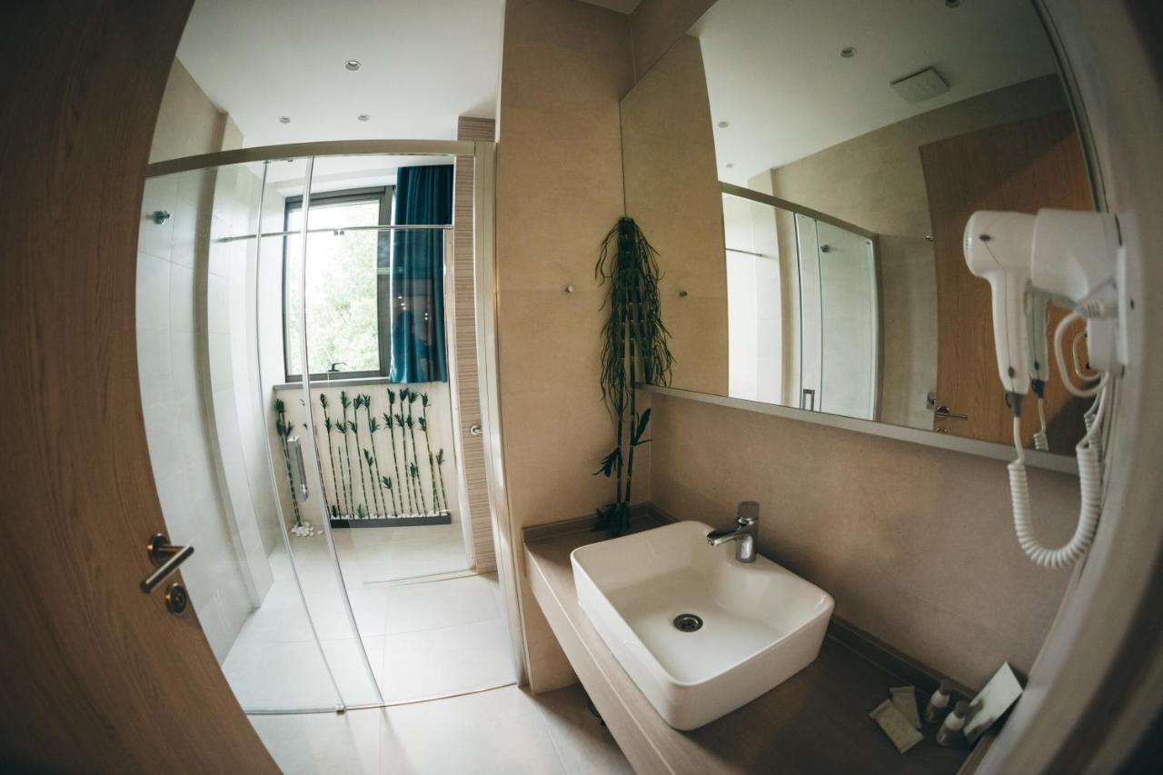 Hotel Verso Mostar Bagian luar foto